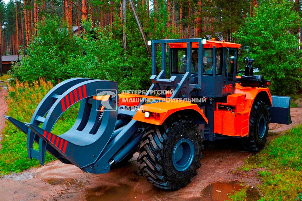Бульдозер СТАНИСЛАВ-704-04-БКУ с лесопогрузочным оборудованием (лесоштабелер)