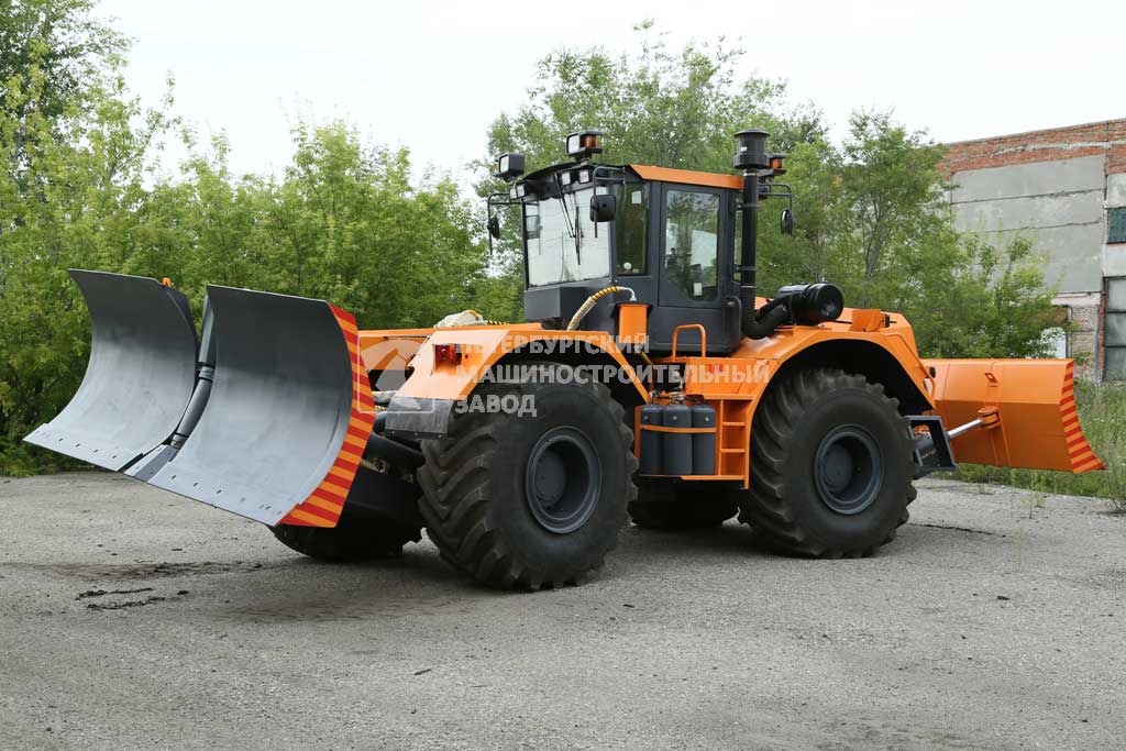 --Landmaster