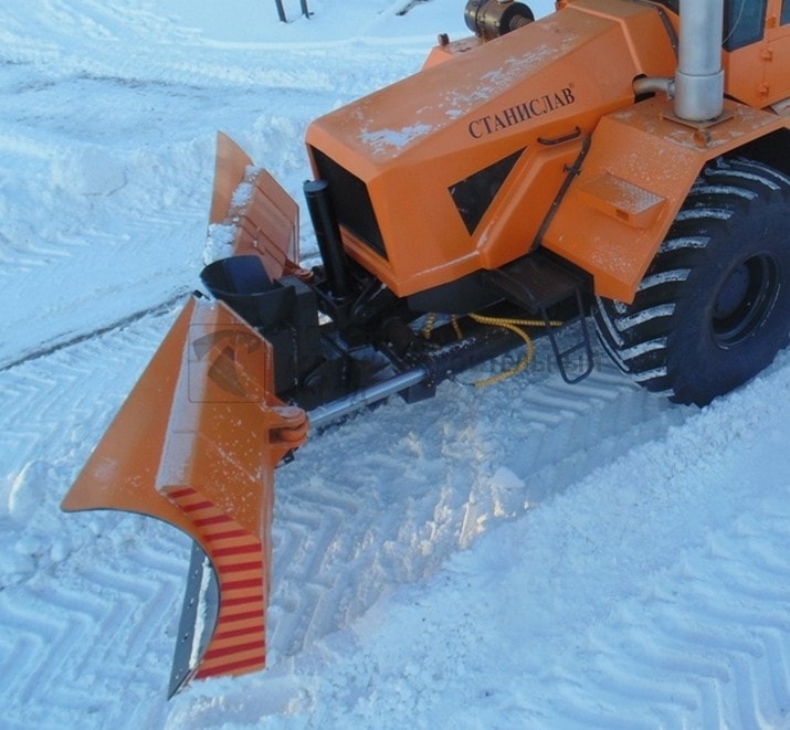       LANDMASTER
